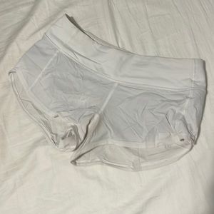 Lululemon shorts size 4